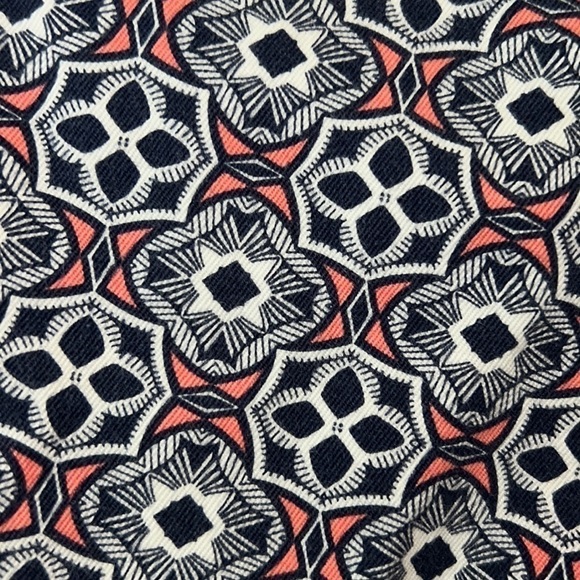 Women’s J. Crew sz 0 side zip classic modern graphic casual shorts - Picture 3 of 6